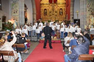 Concierto de Soront y Banda Municipal de Música de Telde, anoche en la Basílica de San Juan (Reportaje gráfico de Antonio Alí y Francisco Javier Santana)